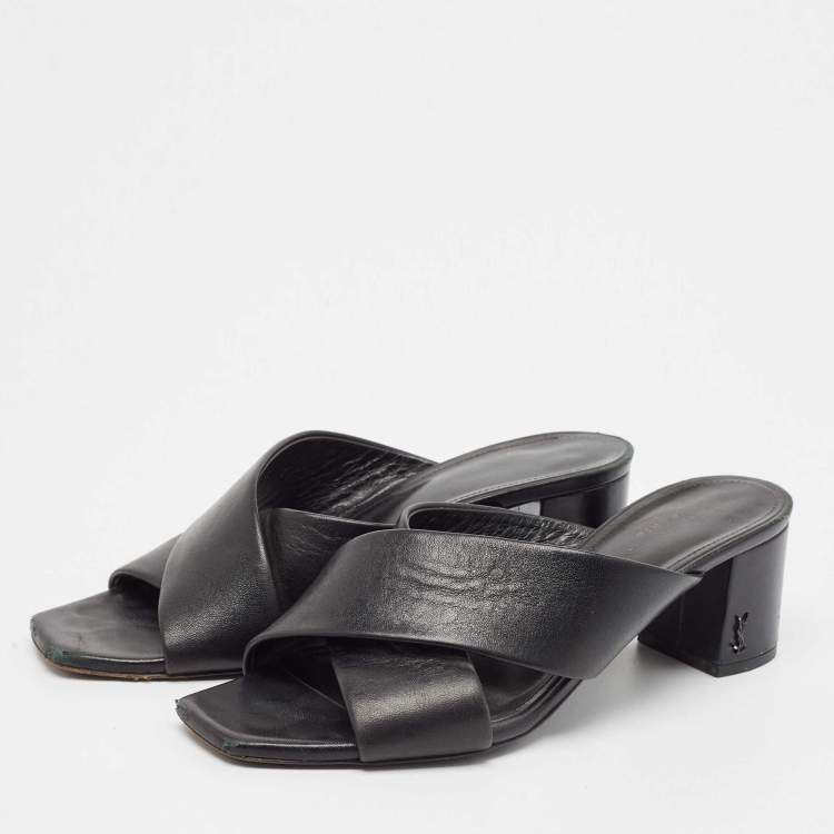 Pre Owned Saint Laurent  Black Leather Loulou Slide Sandals Size 39