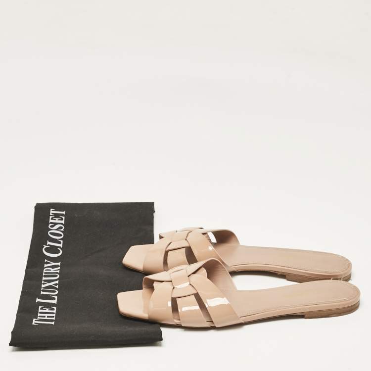 Pre Owned Saint Laurent Beige Patent Leather Tribute Flat Slides Size 38.5