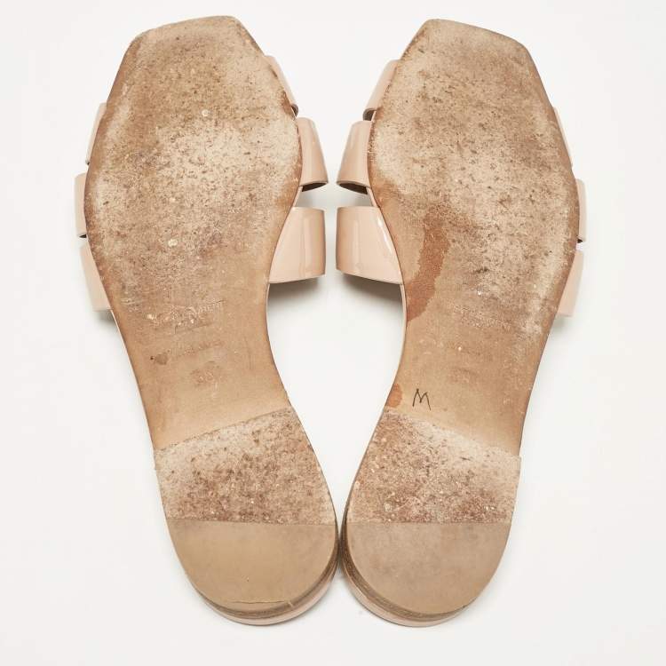Pre Owned Saint Laurent Beige Patent Leather Tribute Flat Slides Size 38.5