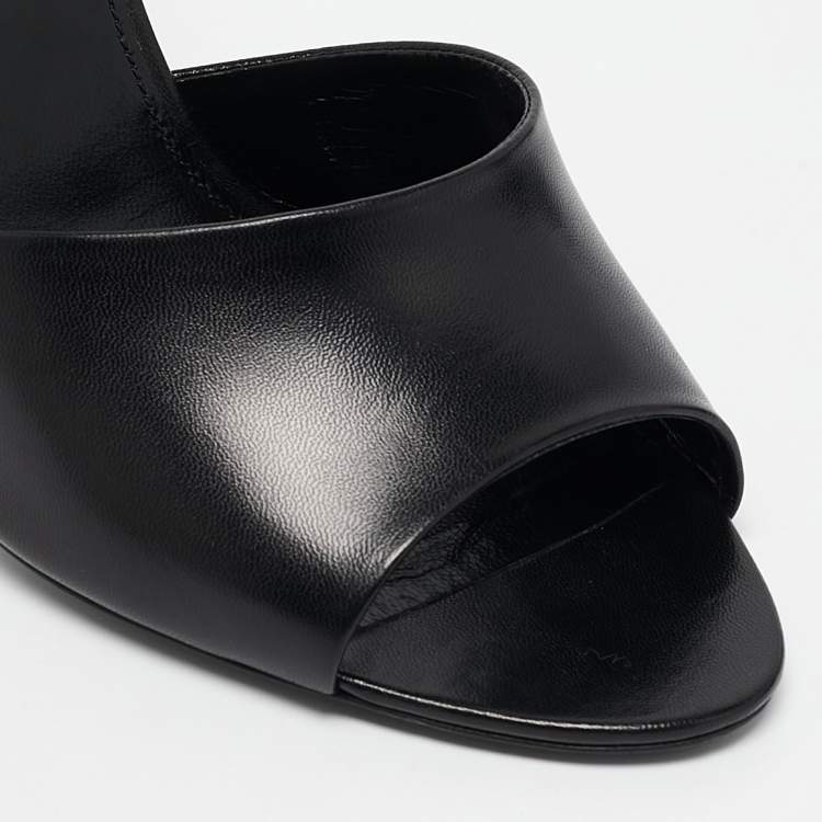 Pre Owned Saint Laurent Black Leather LA 16 Slide Sandals Size 38