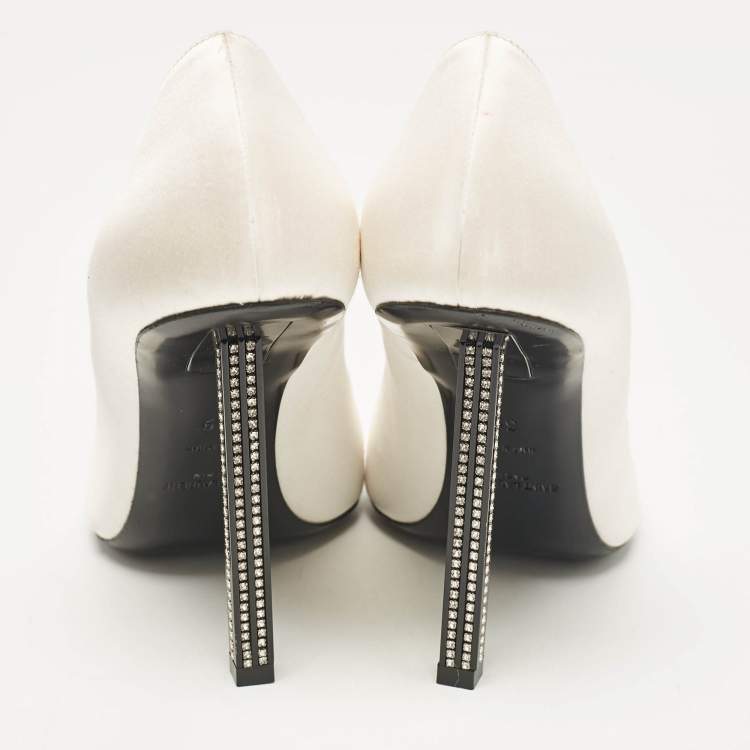 Pre Owned Saint Laurent Grey Satin Crystal Embellished Pointed Toe Pumps Size 39