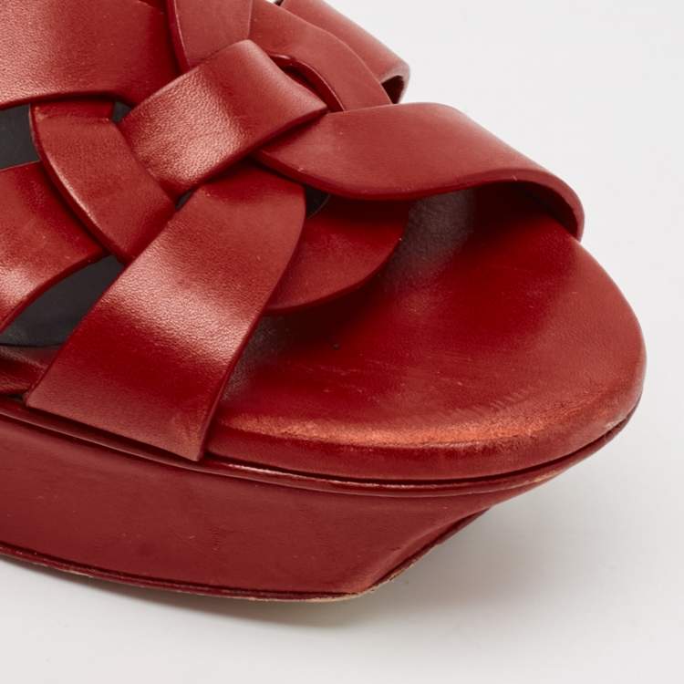 مملوكة مسبقًا Saint Laurent Red Leather Tribute Platform Sandals Size 38