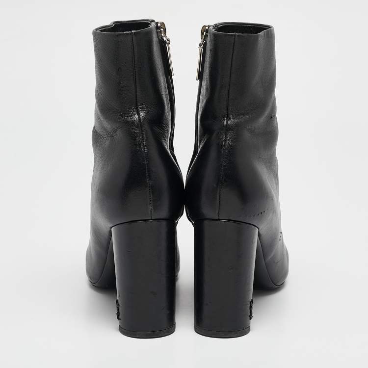 Pre Owned Saint Laurent Black Leather Lou Ankle Boots Size 38.5