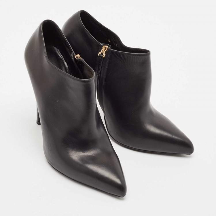 Pre Owned Saint Laurent Black Leather Pointed Toe Ankle Length Boots Size 40