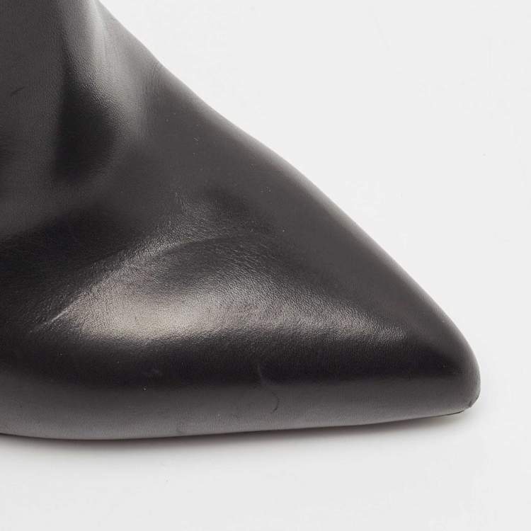 Pre Owned Saint Laurent Black Leather Pointed Toe Ankle Length Boots Size 40
