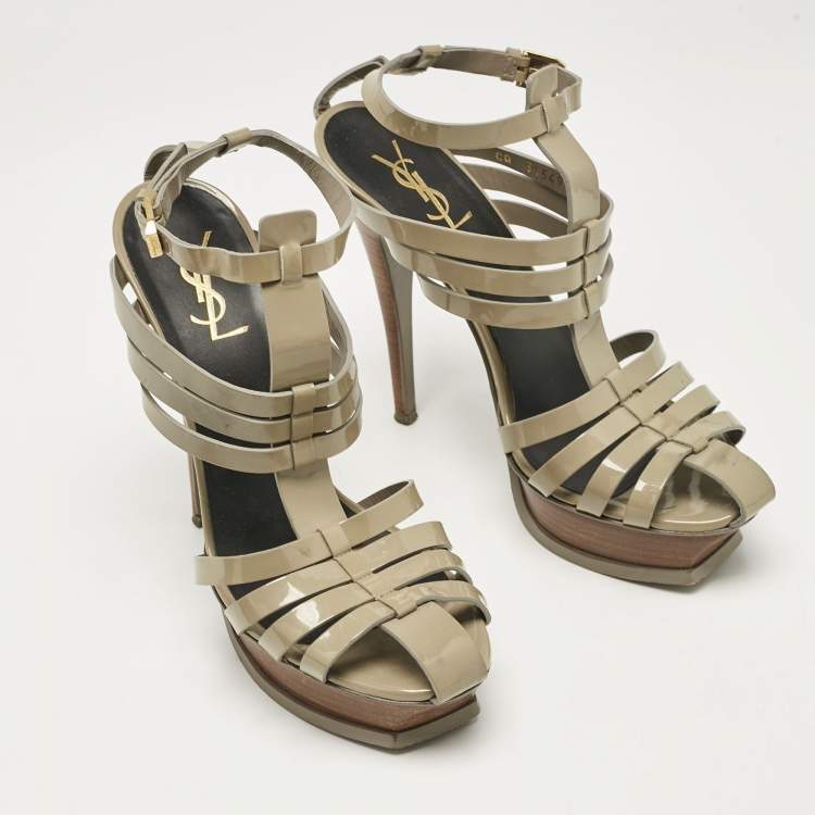 مملوكة مسبقًا Saint Laurent Green Patent Leather Ankle Strap Sandals Size 39.5
