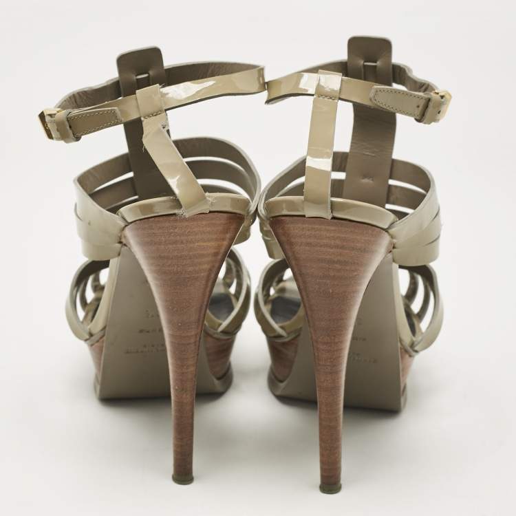 مملوكة مسبقًا Saint Laurent Green Patent Leather Ankle Strap Sandals Size 39.5