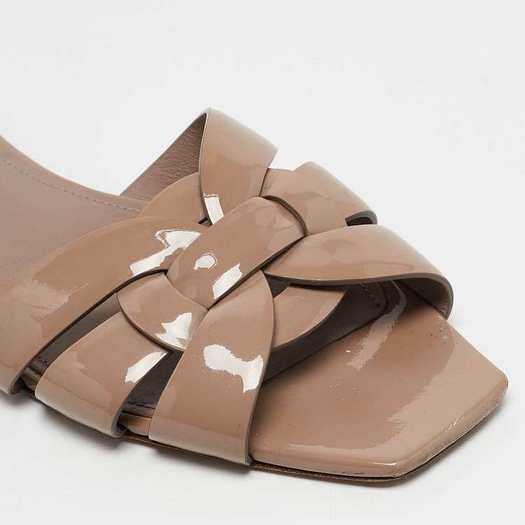 Pre Owned Saint Laurent Beige Patent Leather Tribute Flats Size 39.5