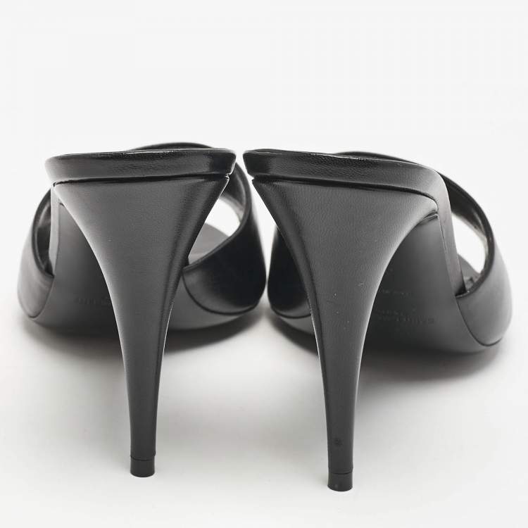 Pre Owned Saint Laurent Black Leather Belfagor Open Toe Slide Sandals Size 39