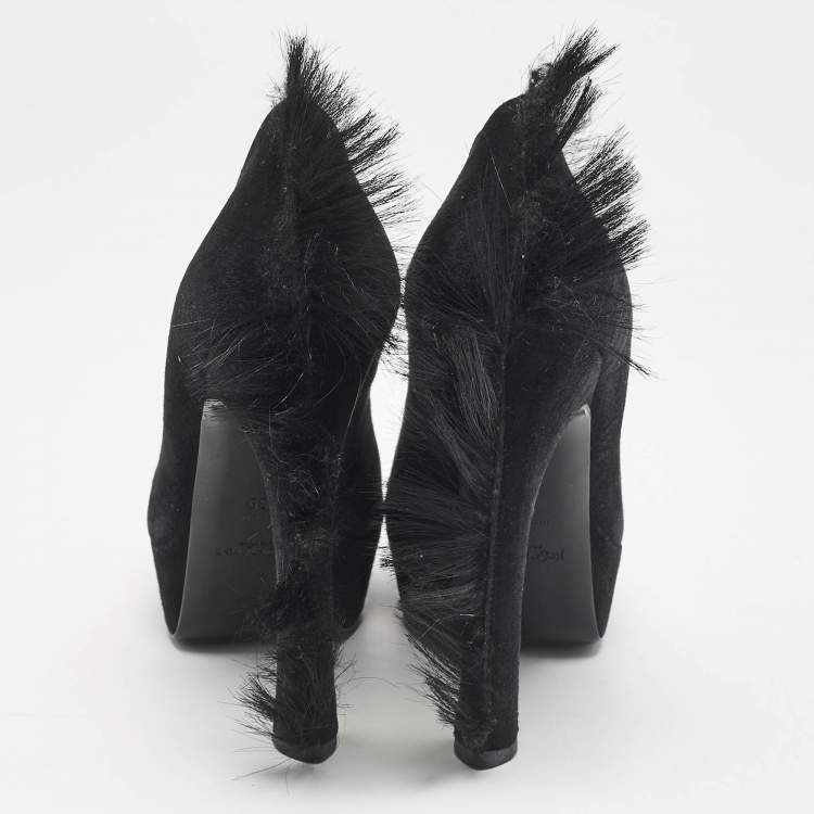 Pre Owned Saint Laurent  Black Fur and Suede Platform Pumps Size 39