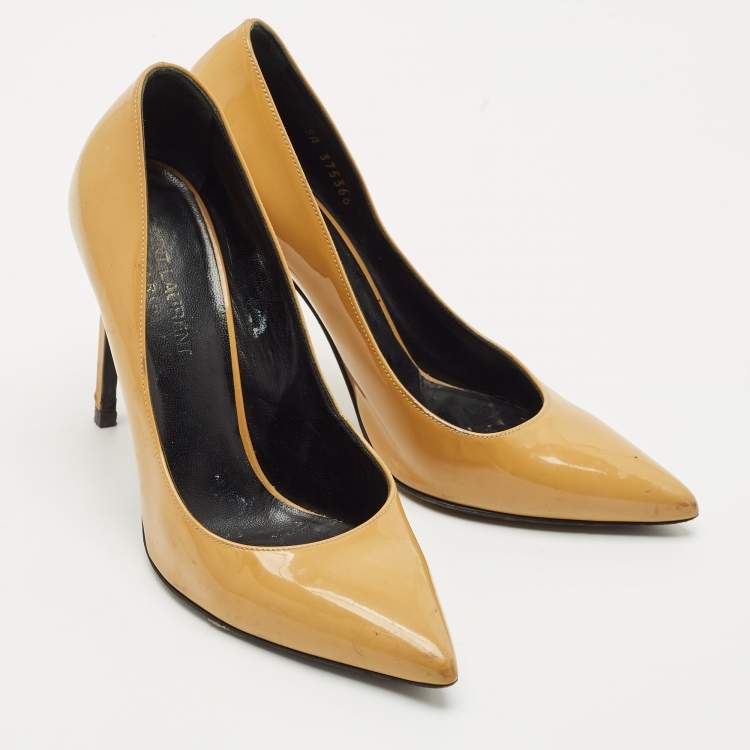 Pre Owned Saint Laurent Beige Patent Leather Anja Pointed Toe Pumps Size 37