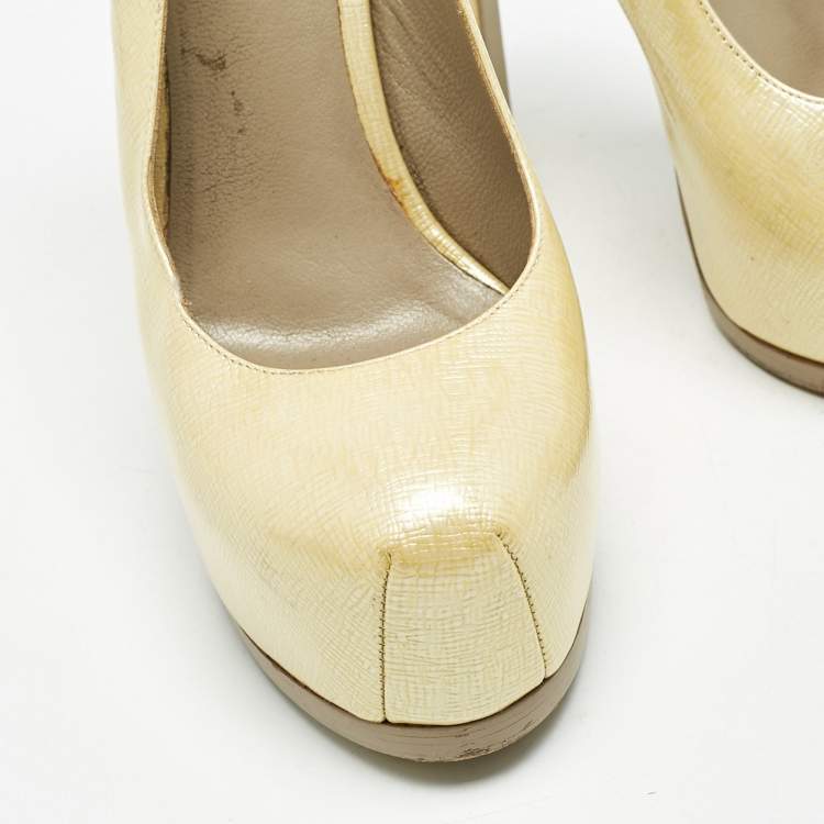 Pre Owned Saint Laurent Cream Leather Tribtoo Slingback Pumps Size 38.5