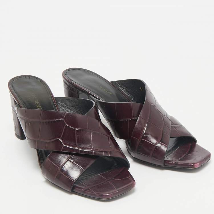 Pre Owned Saint Laurent Burgundy Croc Embossed Leather Loulou Slide Sandals Size 39