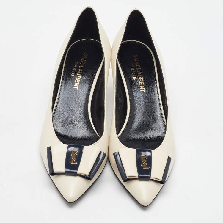Pre Owned Saint Laurent Off White/Navy Blue Leather Anais YSL Bow Pumps Size 35.5