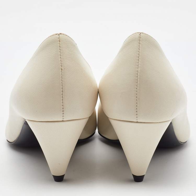Pre Owned Saint Laurent Off White/Navy Blue Leather Anais YSL Bow Pumps Size 35.5