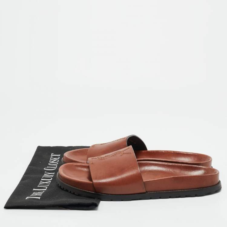 Pre Owned Saint Laurent Brown Leather Joan Flat Slide Sandals Size 39