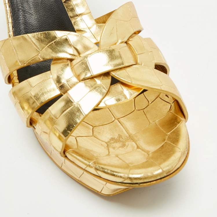 مملوكة مسبقًا Saint Laurent Gold Croc Embossed Leather Tribute Ankle Strap Sandals Size 38.5