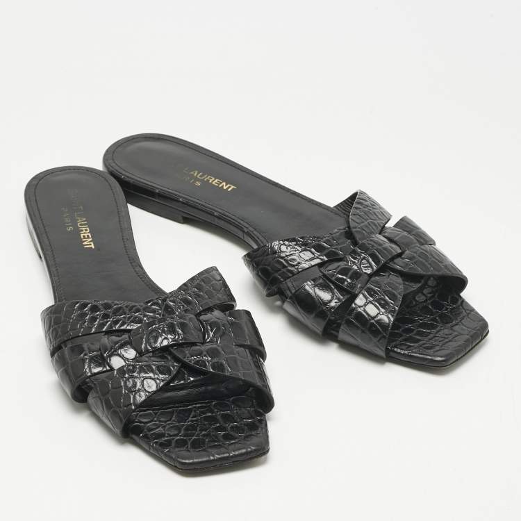 مملوكة مسبقًا Saint Laurent Black Croc Embossed Patent Leather Tribute Flat Slides Size 38.5