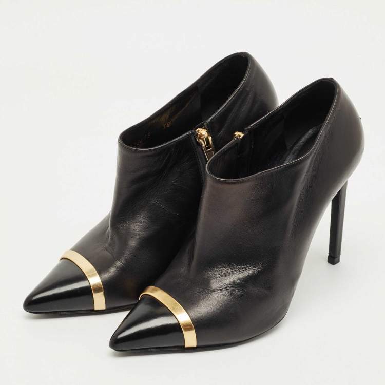 Pre Owned Saint Laurent  Black  Leather Pointed Toe Ankle Boots Size 38