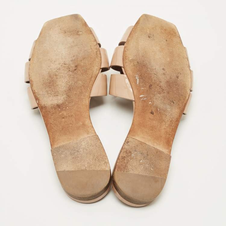 Pre Owned Saint Laurent Beige Patent Leather Tribute Flat Slides Size 38
