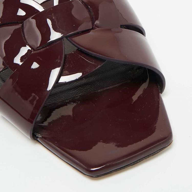 Pre Owned Saint Laurent Burgundy Patent Leather Tribute Flat Sandals Size 41