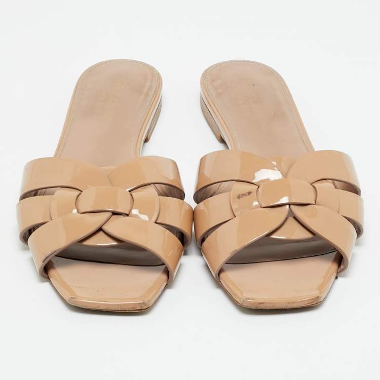 Pre Owned Saint Laurent Beige Patent Leather Tribute Flat Sandals Size 35.5