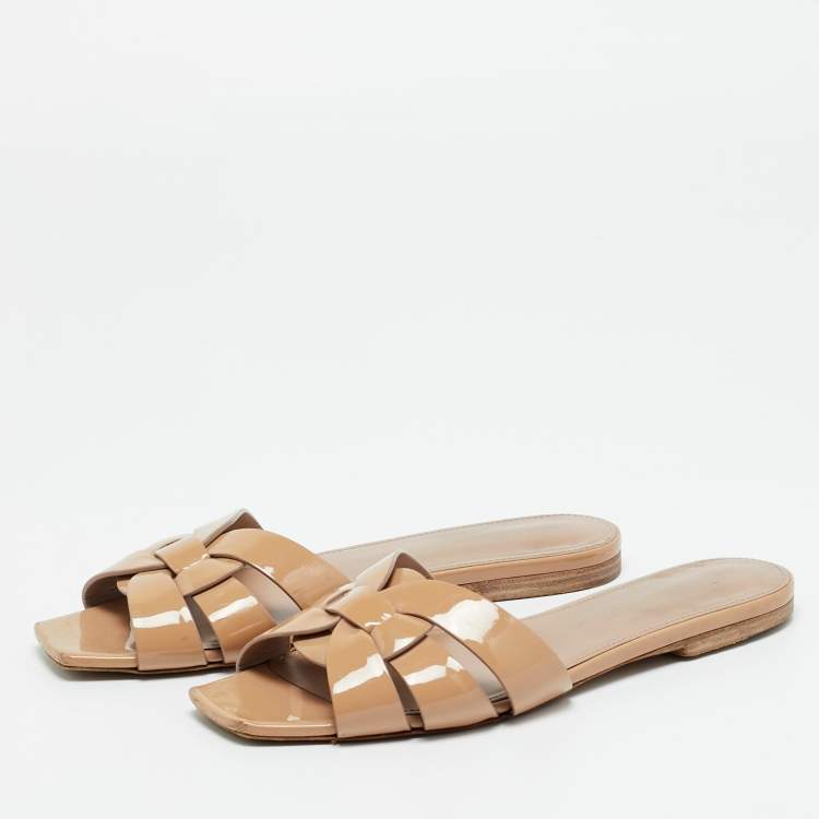 Pre Owned Saint Laurent Beige Patent Leather Tribute Flat Sandals Size 35.5