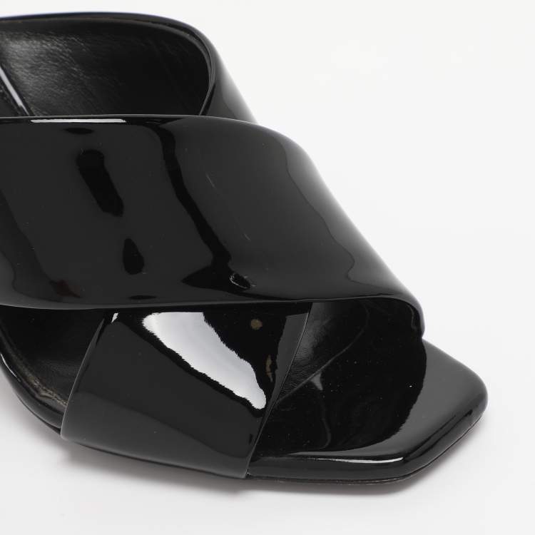 Pre Owned Saint Laurent Paris Black Patent Leather Loulou Slide Sandals Size 36