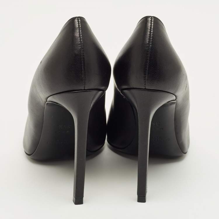 Pre Owned Saint Laurent Janis Size 35.5 Black/Red Leather Metal Trim Pointed Toe Pumps