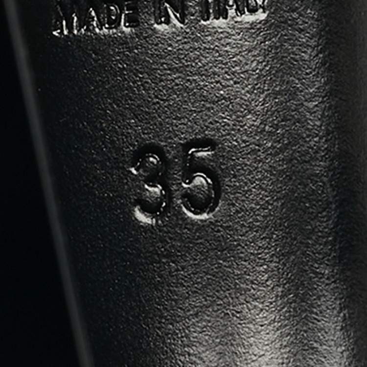 Pre Owned Saint Laurent Size 35 Black Snakeskin Embossed Patent Leather Ankle Strap Sandals