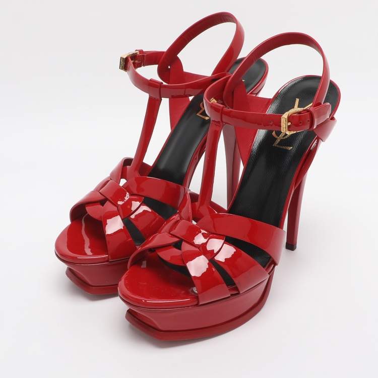 مملوكة مسبقًا Saint Laurent Paris Tribute Size 38.5 Red Patent Leather Platform Sandals