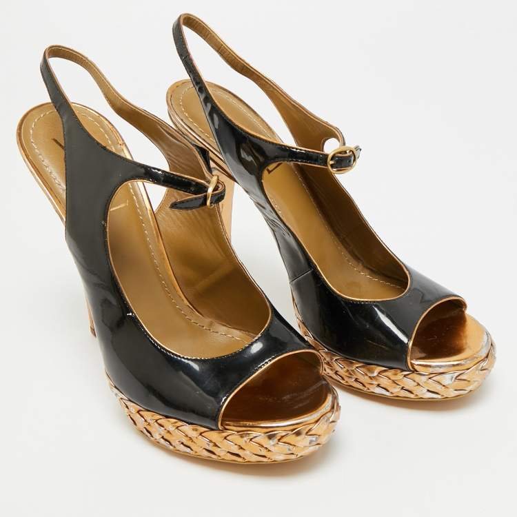 Pre Owned Saint Laurent Size 38.5 Black Patent Leather Platform Ankle Strap Sandals