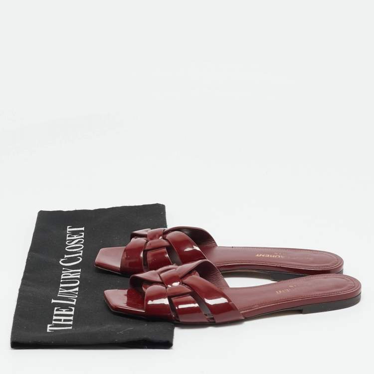 مملوكة مسبقًا Saint Laurent Tribute Size 36 Burgundy Flat Slides