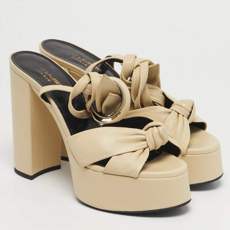 Pre Owned Saint Laurent Bianca Size 40 Cream Leather Ankle Strap Sandals