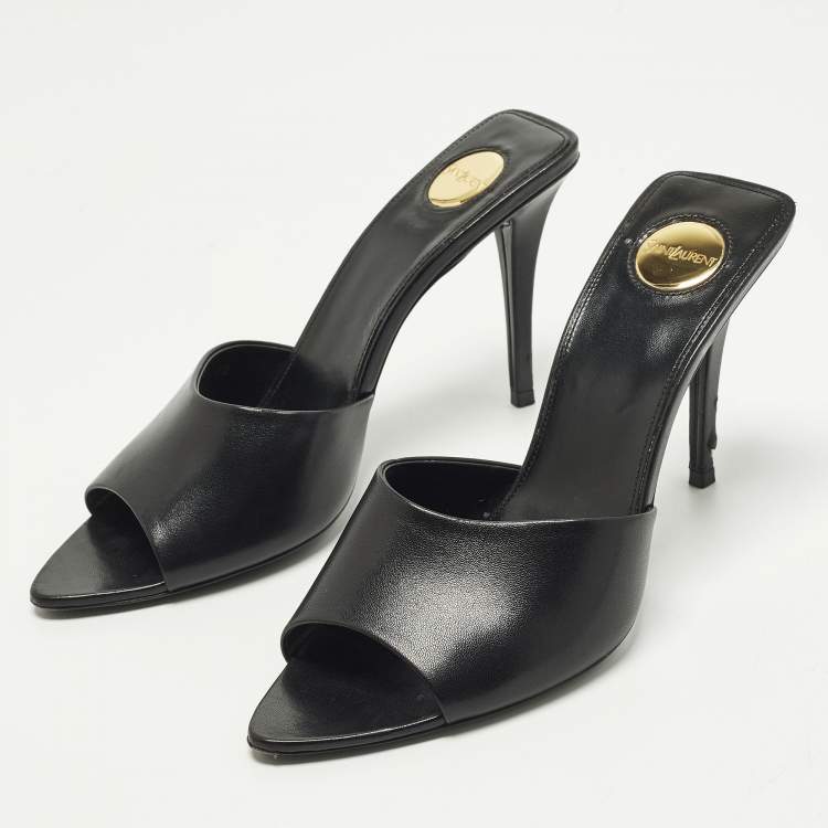 Pre Owned Saint Laurent LA 16 Size 39 Black Leather Slide Sandals