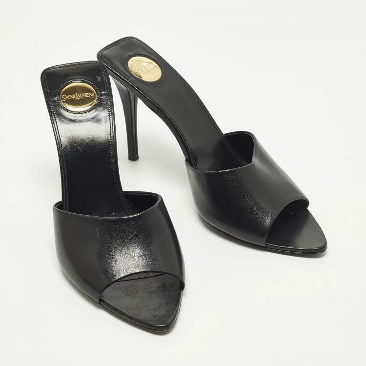 Pre Owned Saint Laurent LA 16 Size 39 Black Leather Slide Sandals