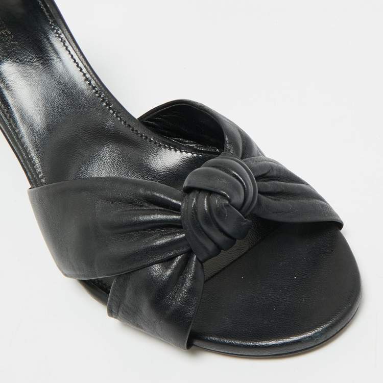 Pre Owned Saint Laurent Bianca Size 41 Black Leather Slide Sandals