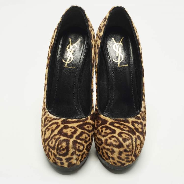 Pre Owned Saint Laurent Tribtoo Size 39 Beige/Brown Calf Hair Platform Pumps