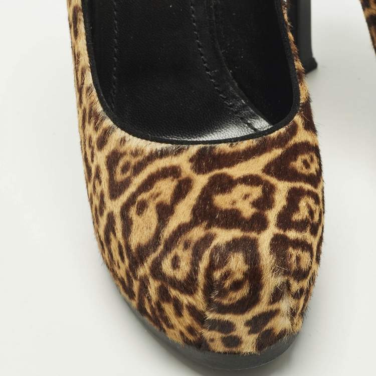 Pre Owned Saint Laurent Tribtoo Size 39 Beige/Brown Calf Hair Platform Pumps