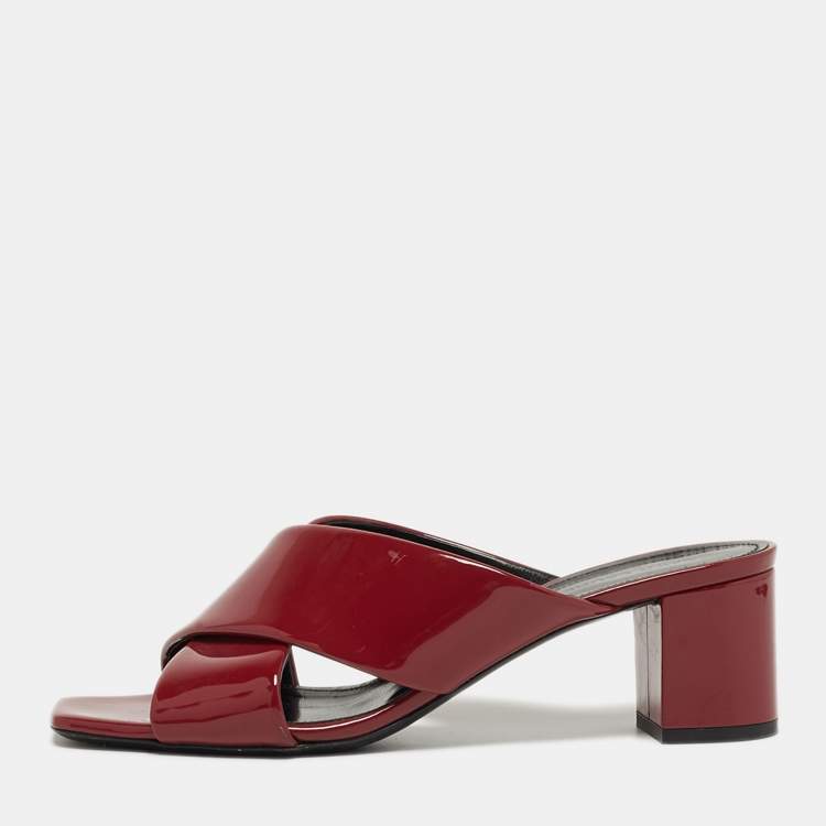 Pre Owned Saint Laurent Loulou Size 38.5 Red Patent Leather Slide Sandals