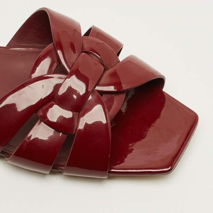 Pre Owned Saint Laurent Tribute Size 41.5 Burgundy Patent Leather Flat Slides