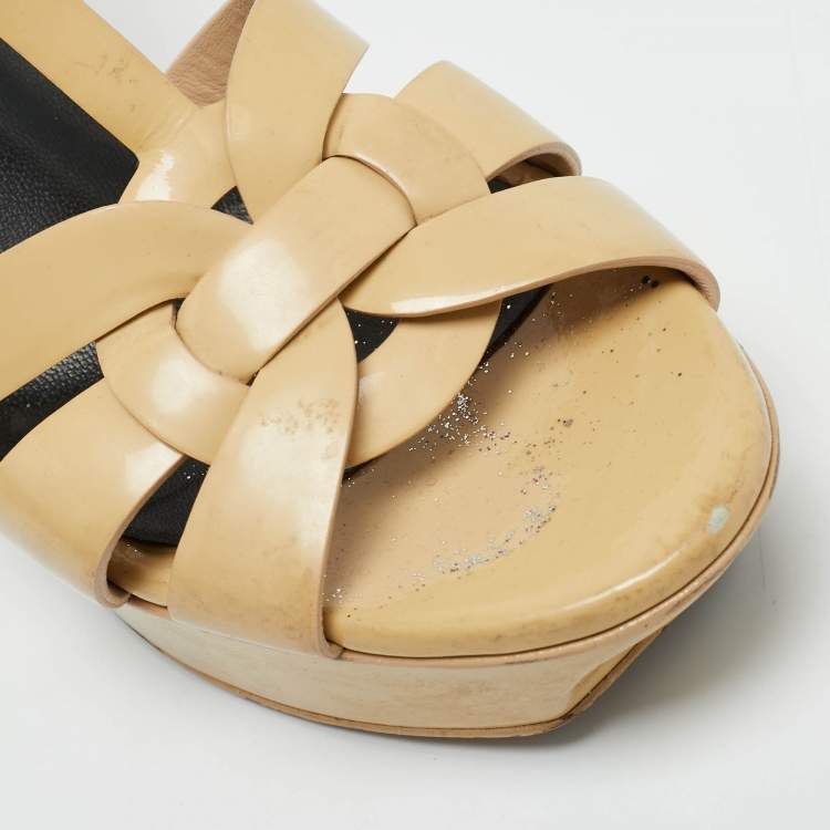 مملوكة مسبقًا Saint Laurent Tribute Size 38 Beige Patent Leather Platform Sandals
