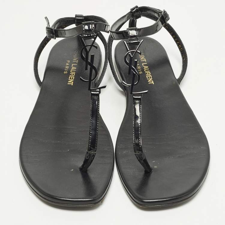 Pre Owned Saint Laurent Cassandra Size 37 Black Leather and Patent Leather Flat Sandals
