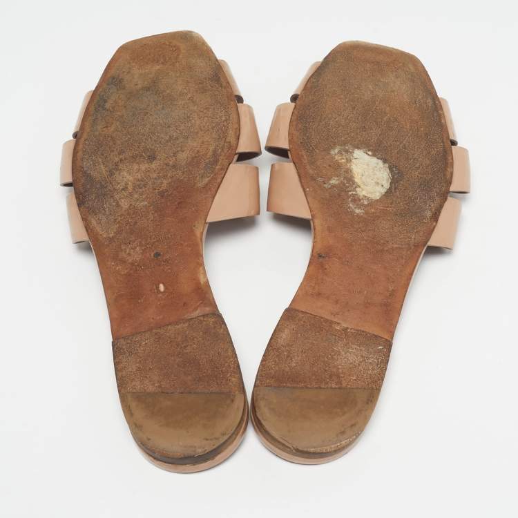 Pre Owned Saint Laurent Tribute Size 40 Beige Patent Leather Flat Sandals