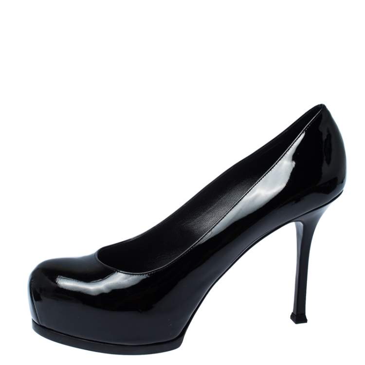 مملوكة مسبقًا Saint Laurent Black Patent Leather Tribtoo Round Toe Pumps Size 40.5