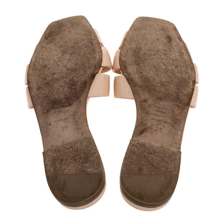 Pre Owned Saint Laurent Paris Beige Patent Leather Tribute Flats 38