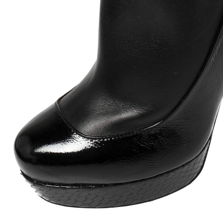 مملوكة مسبقًا Saint Laurent Black Python, Patent And Leather Knee Length Boots Size 37