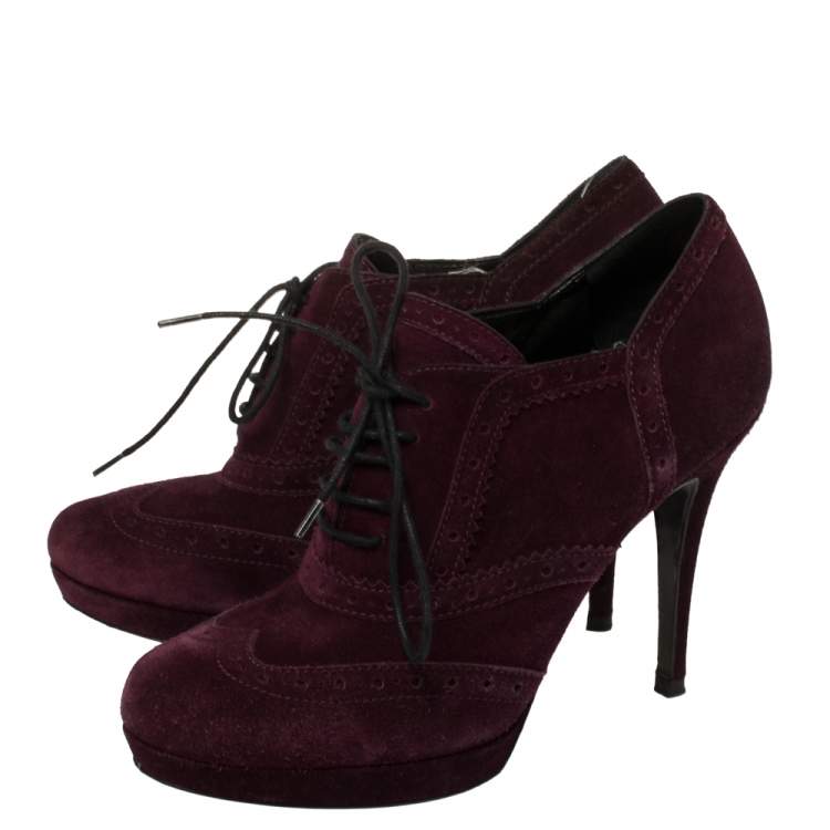 مملوكة مسبقًا Yves Saint Laurent Burgundy Suede Janis Booties Size 37