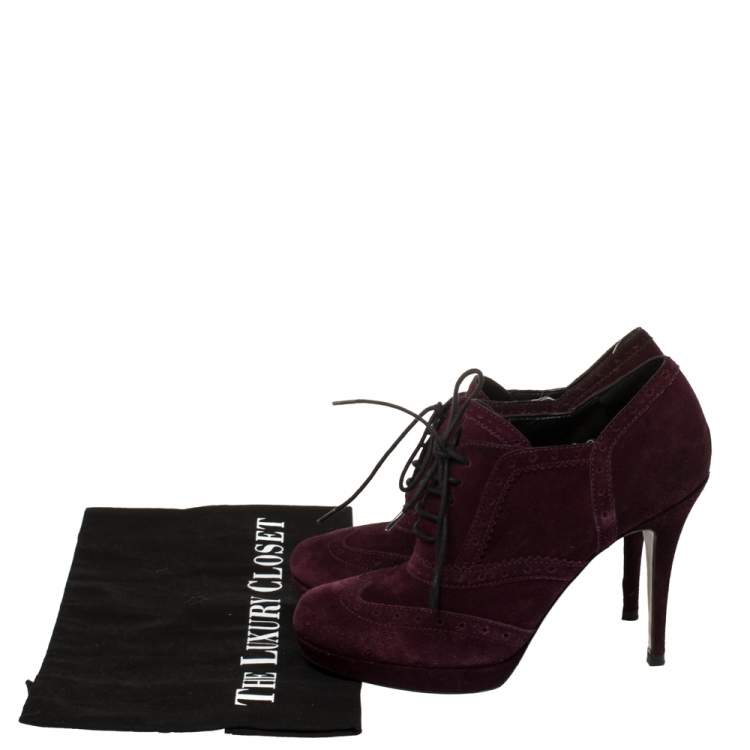 مملوكة مسبقًا Yves Saint Laurent Burgundy Suede Janis Booties Size 37