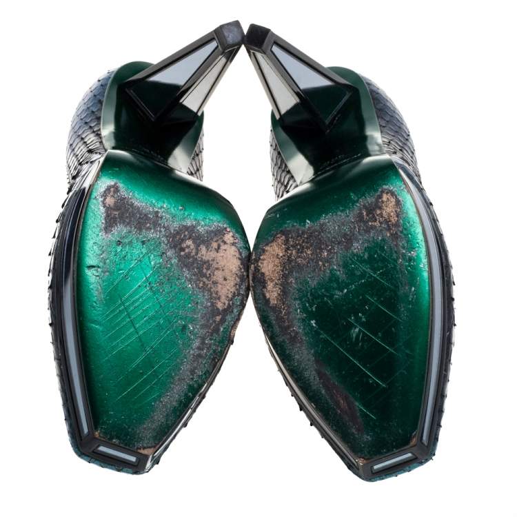 Pre Owned Saint Laurent Green Python Armor Pumps Size 39.5